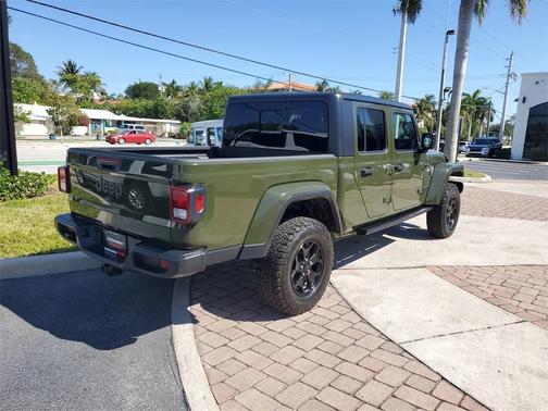 2021 Jeep Gladiator Sport