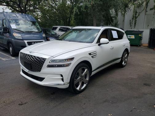 Uyuni White 2021 Genesis GV80 3.5T
