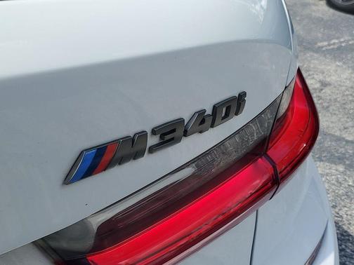 Alpine White 2020 BMW M340 i