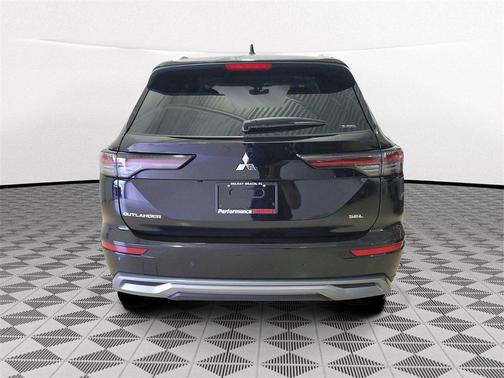 2025 Mitsubishi Outlander SEL