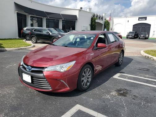 2016 Toyota Camry Hybrid 