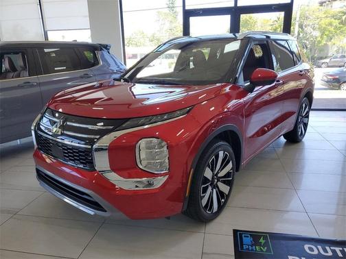 2025 Mitsubishi Outlander SEL