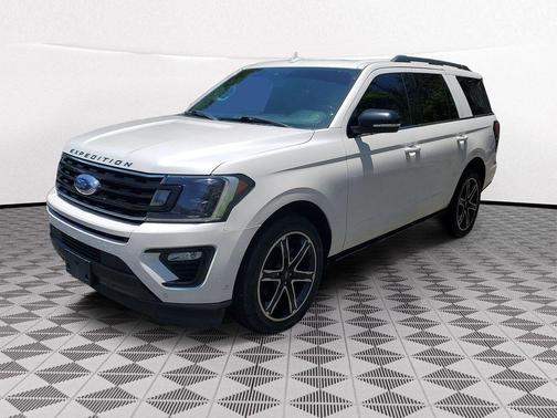 White Platinum Clearcoat Metallic 2019 Ford Expedition Limited
