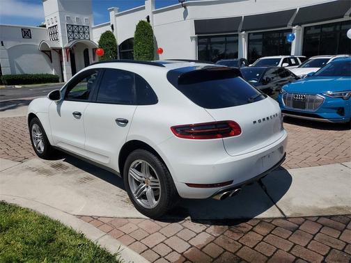 2018 Porsche Macan S