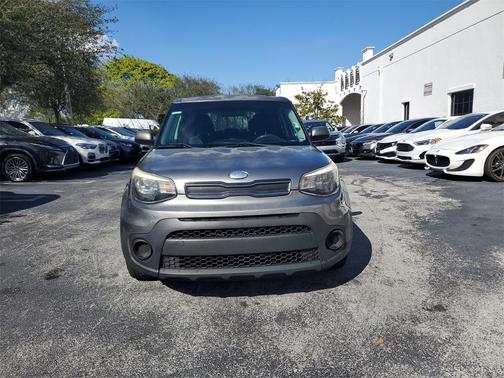 2017 Kia Soul Base