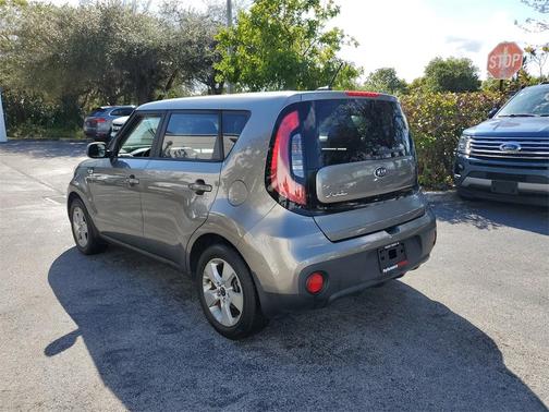 2017 Kia Soul Base