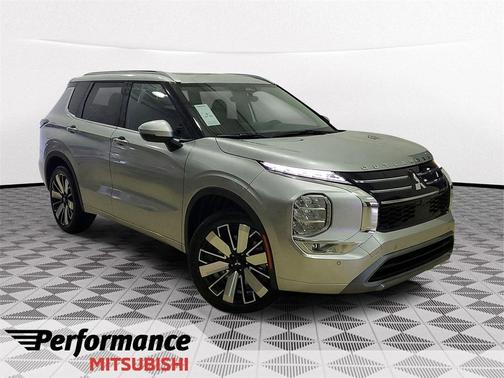 2025 Mitsubishi Outlander SEL