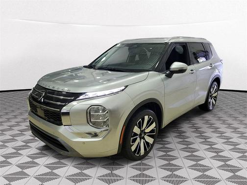 2025 Mitsubishi Outlander SEL