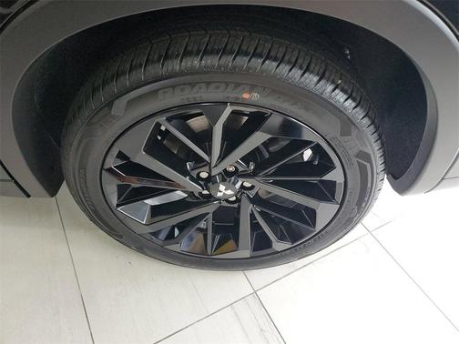 2025 Mitsubishi Outlander PHEV SEL Black Edition