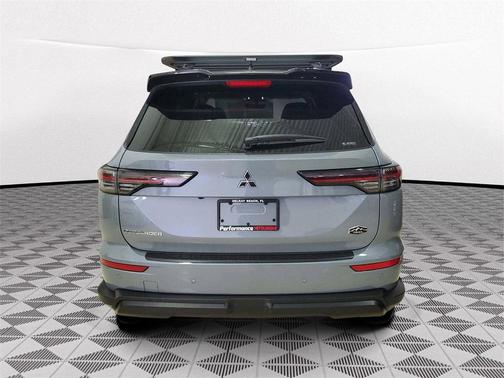 2025 Mitsubishi Outlander Trail Edition