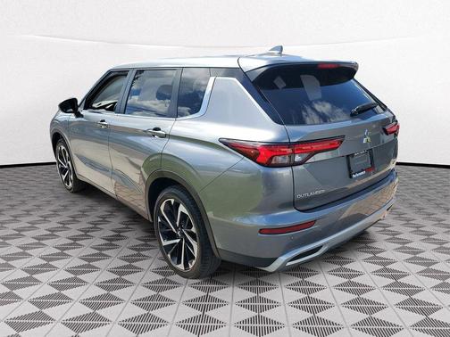 2024 Mitsubishi Outlander 
