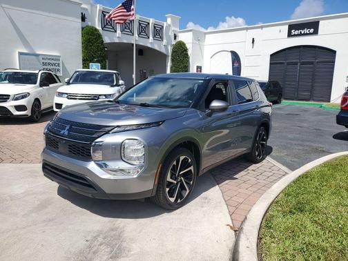 2024 Mitsubishi Outlander 