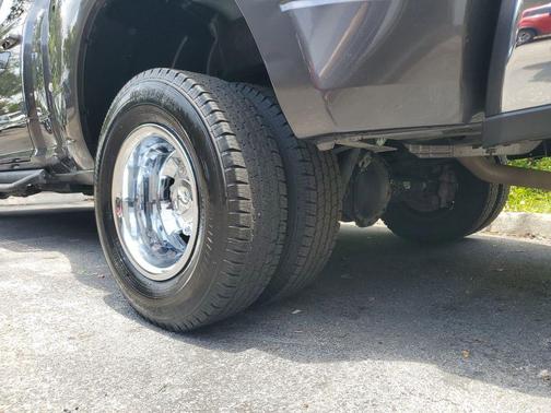 Granite Crystal Clearcoat Metallic 2019 RAM 3500 Big Horn