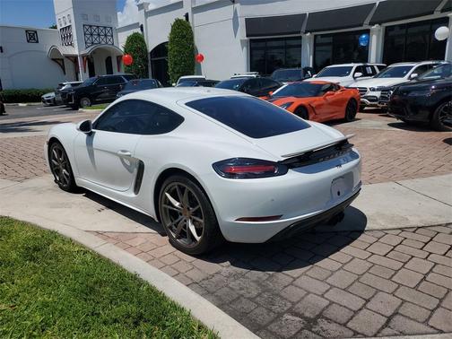 2019 Porsche 718 Cayman Base