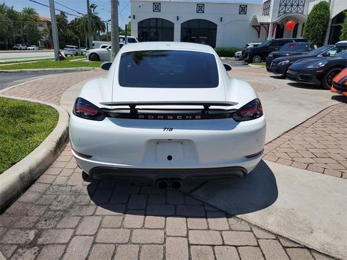 2019 Porsche 718 Cayman Base