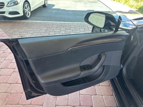 2022 Tesla Model S Base