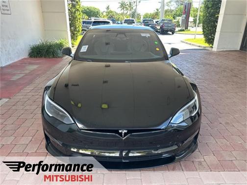 2022 Tesla Model S Base