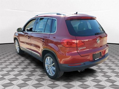 2016 Volkswagen Tiguan SE