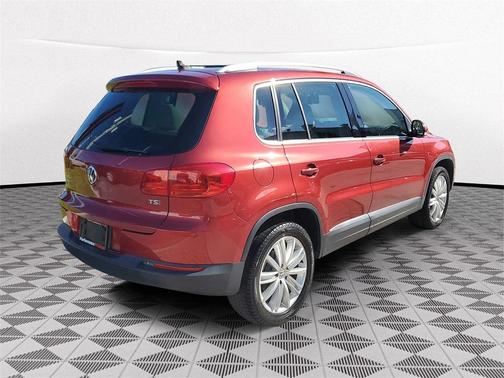 2016 Volkswagen Tiguan SE