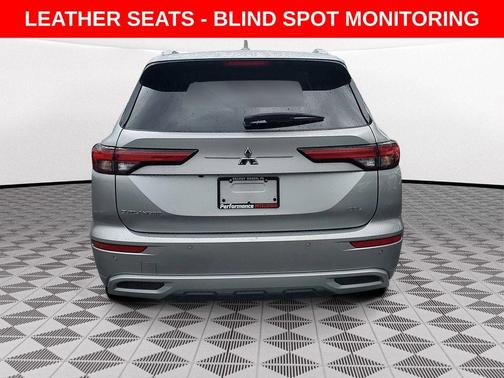 2023 Mitsubishi Outlander SEL