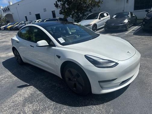 2023 Tesla Model 3 Base