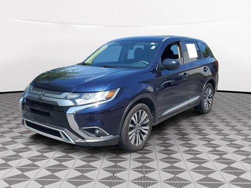 2020 Mitsubishi Outlander ES