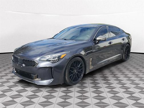 2022 Kia Stinger GT-Line