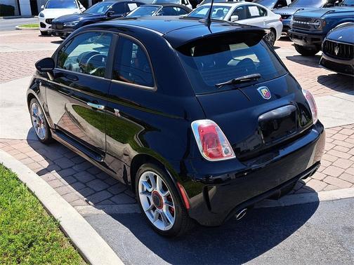 2016 FIAT 500 Abarth