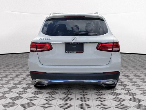 2019 Mercedes-Benz GLC 300 Base
