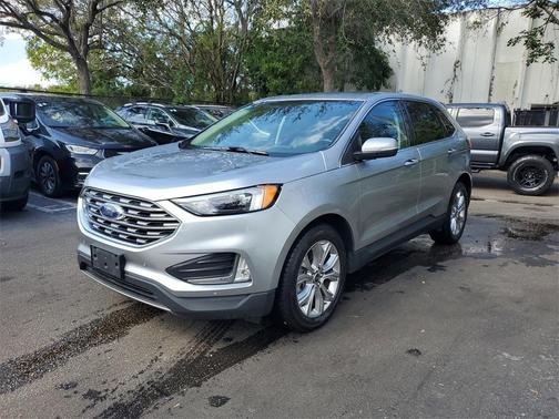 2023 Ford Edge Titanium