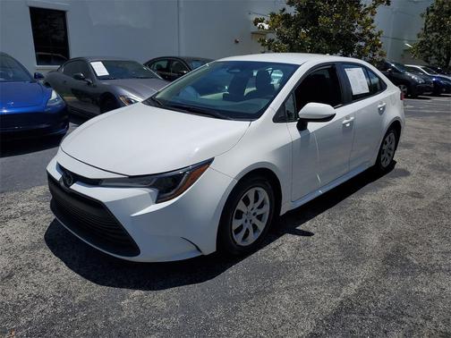 2023 Toyota Corolla LE
