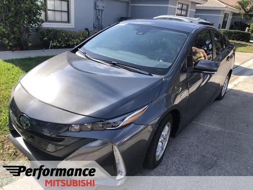 2021 Toyota Prius Prime LE
