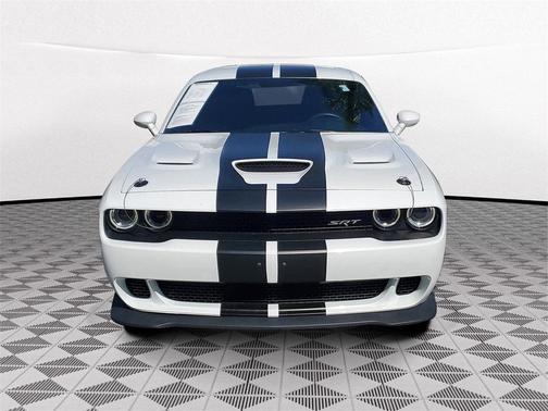 2016 Dodge Challenger SRT Hellcat