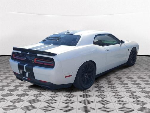 2016 Dodge Challenger SRT Hellcat