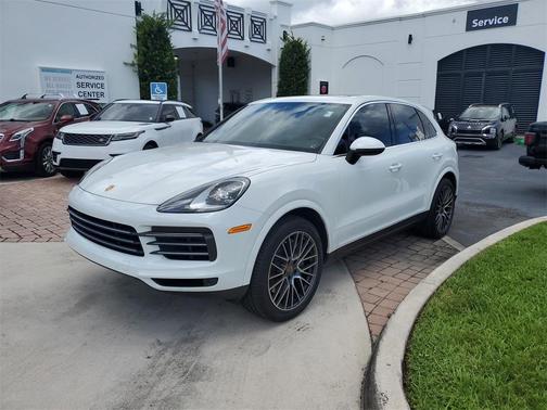 2022 Porsche Cayenne Platinum Edition
