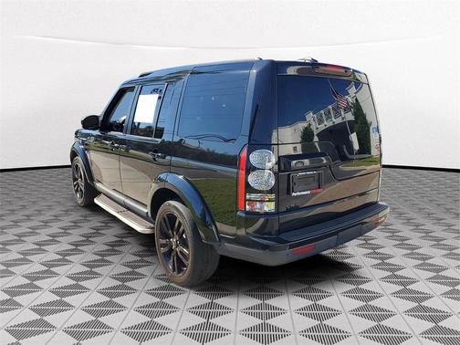 2016 Land Rover LR4 Base