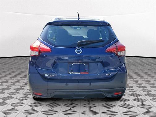 2020 Nissan Kicks SV