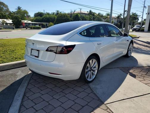 2018 Tesla Model 3 Long Range