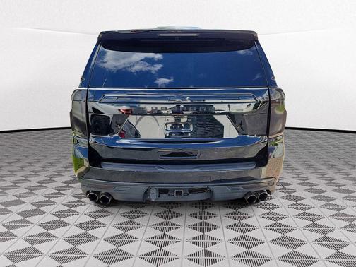 Black 2021 Chevrolet Suburban High Country