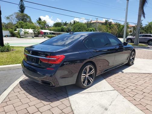2018 BMW 750 i xDrive
