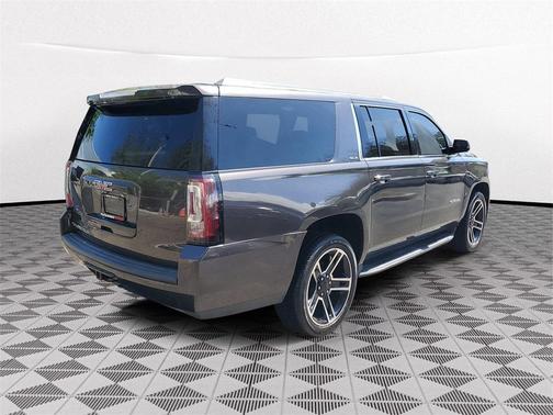 2018 GMC Yukon XL SLE