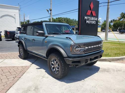 2022 Ford Bronco Badlands