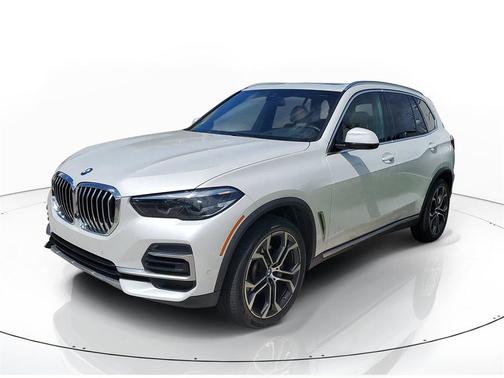 2023 BMW X5 sDrive40i
