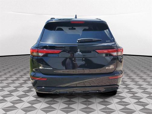 2025 Mitsubishi Outlander PHEV SEL Black Edition