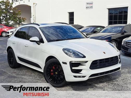 2017 Porsche Macan GTS