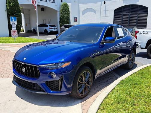 2022 Maserati Levante Modena
