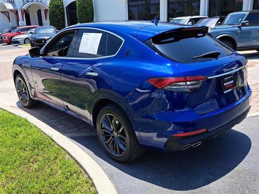 2022 Maserati Levante Modena
