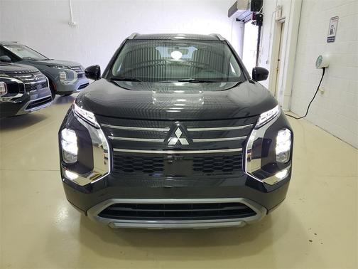 2025 Mitsubishi Outlander SEL
