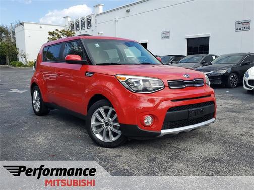 2017 Kia Soul +