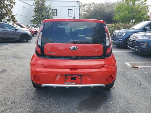 2017 Kia Soul +